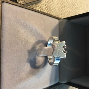 Gucci butterfly ring